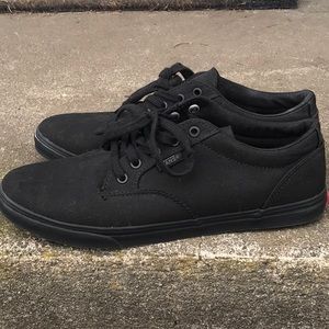 NWOT Vans Atwood Lo canvas skate shoe black 8.5